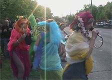 click for 1 mb animation